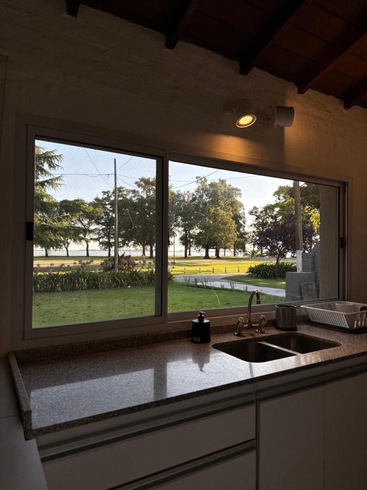 Casa Chalet Ensuenos Vista A La Laguna Chascomús Exteriér fotografie